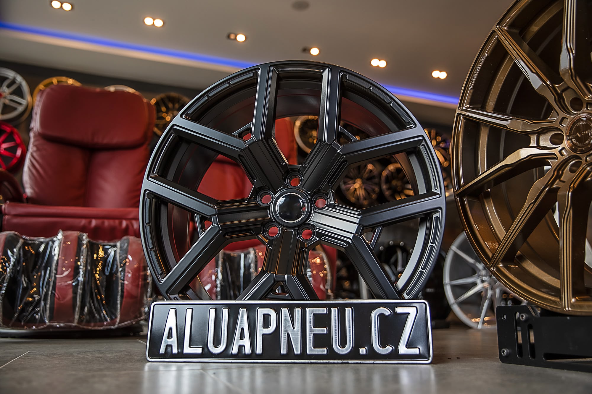Alu kola Replica 0443 